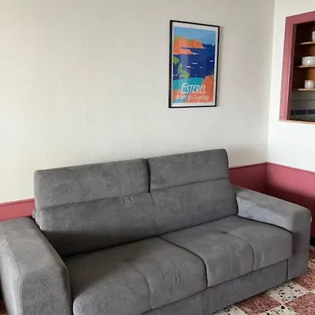 Apartment 29 M With Terrace And View On The Antibes