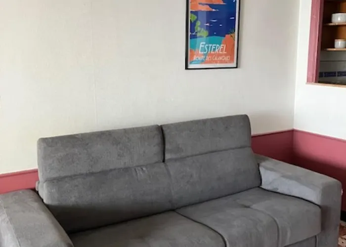 Lejlighed 29 M With Terrace And View On The Antibes